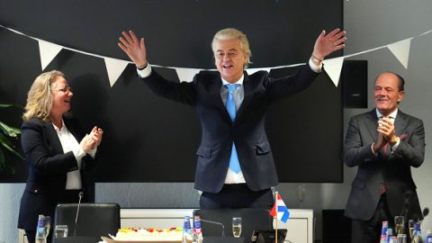 Holandské voľby vyhrala Wildersova Strana za slobodu 