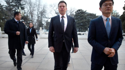 Elon Musk navštívil Čínu kvôli rokovaniam o Tesle