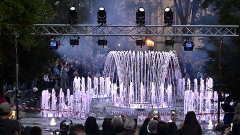 Oslavy Dňa mesta Košice odštartovala zrekonštruovaná spievajúca fontána (+Foto)