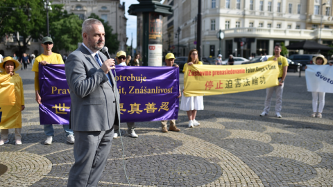 Slovenskí politici o porušovaní ľudských práv v Číne: „Zlu sa má čeliť a nie podrobovať sa mu a mlčať.“