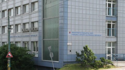 Študentská rada a ministerstvo školstva rokovali o zachovaní pomerného výpočtu školného