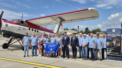 Piloti si M. R. Štefánika pripomenuli spomienkovým letom z Talianska