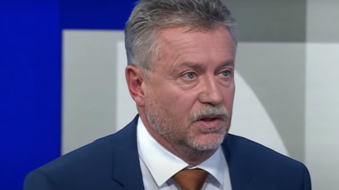 Hajko: Slovensko má veľa dní pracovného pokoja, sú otvorení diskusii