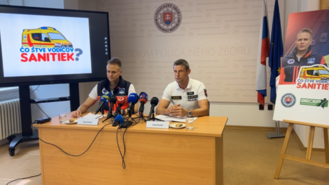 Kampaň „Čo štve vodičov sanitiek“ odhaľuje najčastejšie chyby, ktoré bránia pri záchrane života