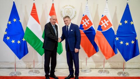 Premiér Fico sa stretol s maďarským prezidentom, chcú prehlbovať spoluprácu
