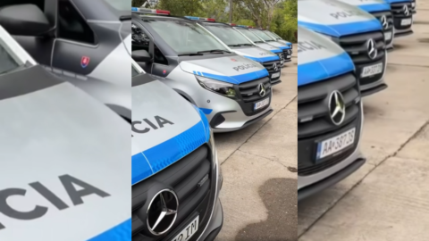 Policajti dostali ďalších 20 mobilných kancelárií, dodávky oceňujú policajti aj účastníci dopravných nehôd