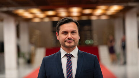 Kresťanskí demokrati sa nebránia diskusii o zavedení štátnych záchraniek