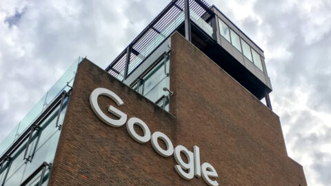 Google dostal pokutu 2,95 miliardy eur, Trump hovorí o nových clách