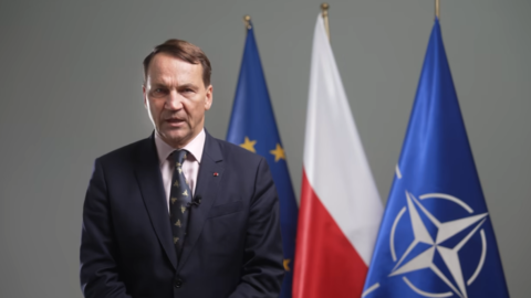 Narušenie poľského vzdušného priestoru ruskými dronmi nebolo náhodnou udalosťou, vyhlásil poľský minister zahraničia