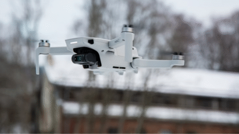 Briti dodali Ukrajine za ostatných šesť mesiacov viac než 85-tisíc dronov