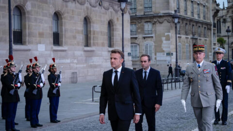 Macron znovu vymenoval Sébastiena Lecornua za francúzskeho premiéra
