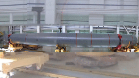 Putin oznámil otestovanie podmorského dronu schopného niesť jadrové hlavice