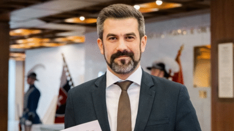 PS: Fico už 15 rokov systematicky zanedbáva investície do železničnej infraštruktúry, minister Ráž sa len vyhovára