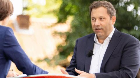 Nemecký vicekancelár vyzval na zastavenie dovozu všetkej ocele z Ruska