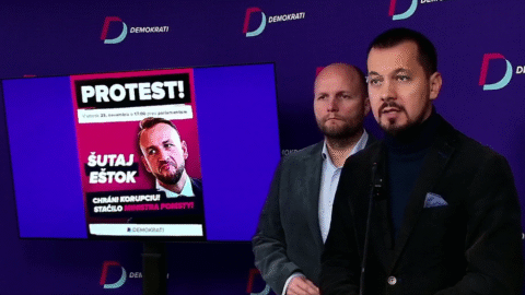 Demokrati: Pred parlamentom bude protest proti zrušeniu úradu, ktorý chráni oznamovateľov protispoločenskej činnosti