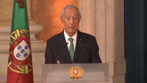 Pellegrini ide do Portugalska s podnikateľskou delegáciou, od prezidenta si prevezme štátne vyznamenanie