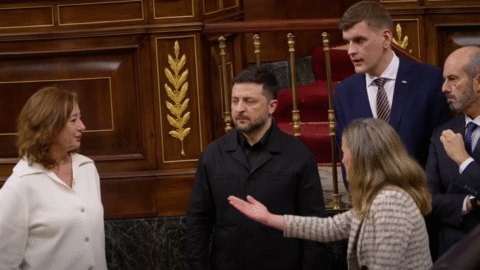Zelenskyj chce oživiť mierové rozhovory s Ruskom, chystá sa do Turecka