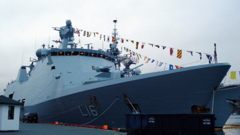 Irán: Teherán zaradil Kráľovské kanadské námorníctvo medzi teroristické organizácie