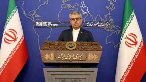 Islamská republika nemieni o svojom raketovom programe s nikým diskutovať