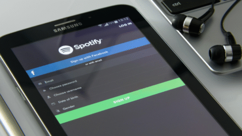 Švédsko: Spotify tvrdí, že weboví piráti hekli jeho hudobný katalóg