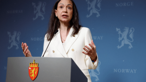 Opozičná líderka Machadová plánuje skorý návrat do Venezuely, dočasnú prezidentku neuznáva