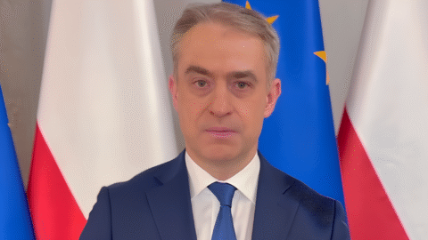 Poľský minister digitalizácie tvrdí, že krajina bola na pokraji výpadku prúdu pre ruské kybernetické útoky