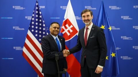 Blanár sa rozlúčil s veľvyslancom USA G. Ranom. Zaslúžil sa podľa neho o posilnenie spolupráce SR a USA najmä v oblasti obrany a energetiky