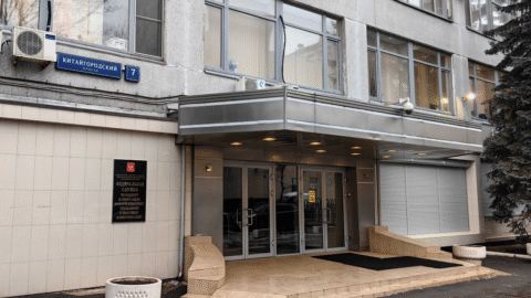 Rusko: Štátny cenzor zablokoval v minulom roku rekordných takmer 1,3 milióna webových stránok