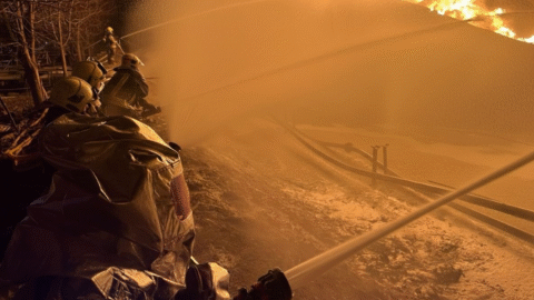 Rusko pokračovalo v nočných dronových náletoch na Ukrajinu, obvinilo Kyjev z teroristického útoku na civilistov