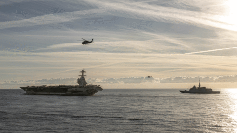 Trump vysiela na Blízky východ ďalšiu lietadlovú loď, napätie sa stupňuje