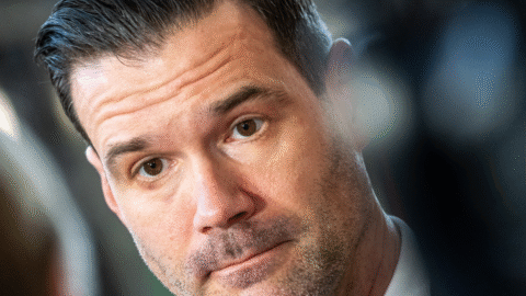 Švédska vláda sprísni podmienky pre získanie občianstva, zavádza jazykové testy aj dlhší pobyt