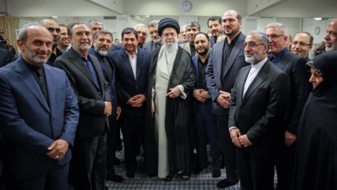 USA údajne pripravujú novú vládu pre Irán v prípade pádu ajatolláhovho režimu