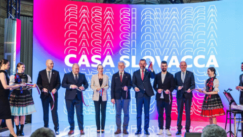 Slovenský dom je jedným z najkrajších na olympiáde, Pellegrini ho otvoril spoločne s českým prezidentom