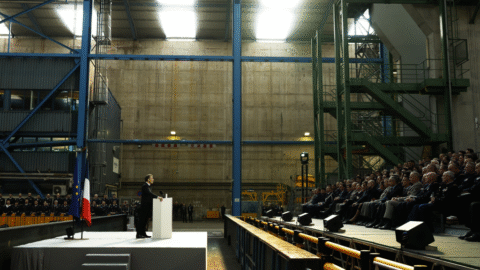 Macron nariadil zvýšiť počet jadrových hlavíc. Francúzsko už nebude zverejňovať žiadne podrobnosti o svojom arzenáli