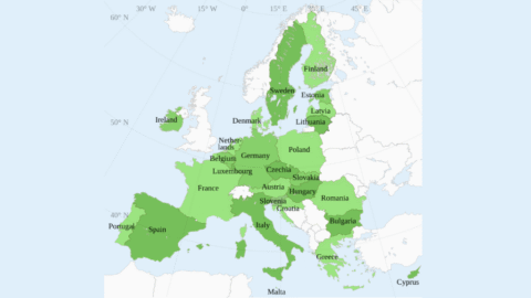 Takmer polovica elektriny v EÚ pochádza z obnoviteľných zdrojov, Slovensko výrazne zaostáva, informuje Eurostat