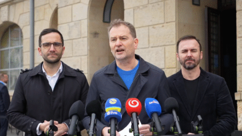 Lepším predsedom PS ako Michal Šimečka by boli Korčok, Ódor alebo Jurík, kritizuje Matovič