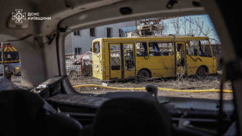 Ruské útoky pri Kyjeve si vyžiadali štyri obete