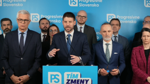 Progresívne Slovensko podáva podnet pre podozrenie z konfliktu záujmov ministra obrany Kaliňáka