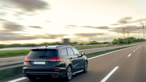 Za nepoistenie auta môže hroziť jeho vyradenie z evidencie