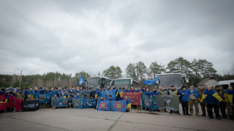 Ukrajina/Rusko: Výmena zajatcov a dronové útoky pred veľkonočným prímerím